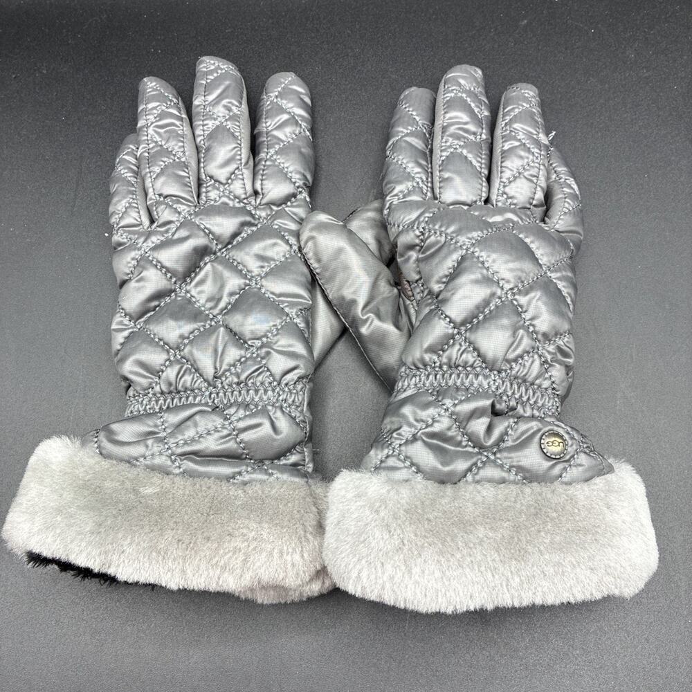 UGG Women's Quilted Gloves S/M Fur Trim Gray